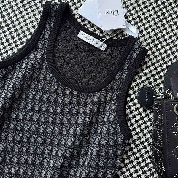 セレブ多数愛用！ディオール オブリーク タンクトップ N級品♡ブラック det69497